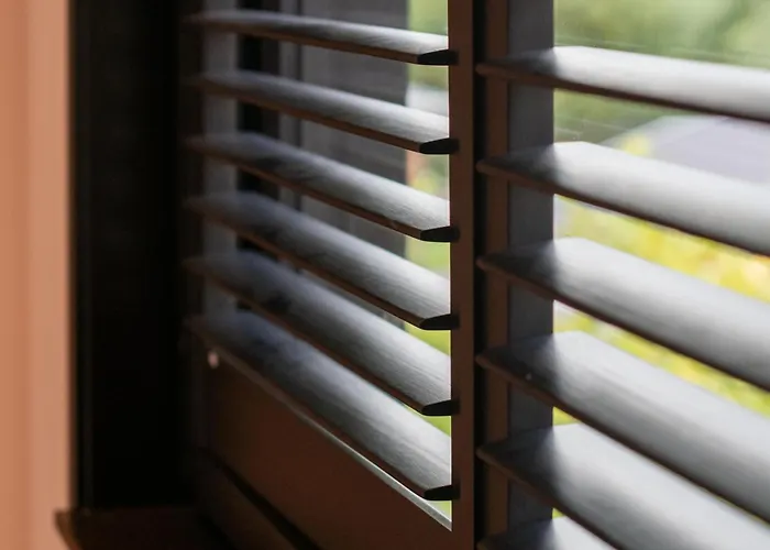 Me Voila 8 בית נופש Biron