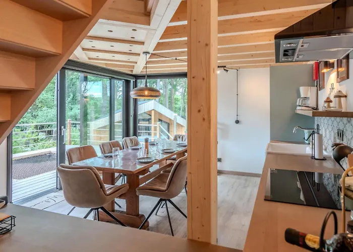 בית נופש Me Voila 8